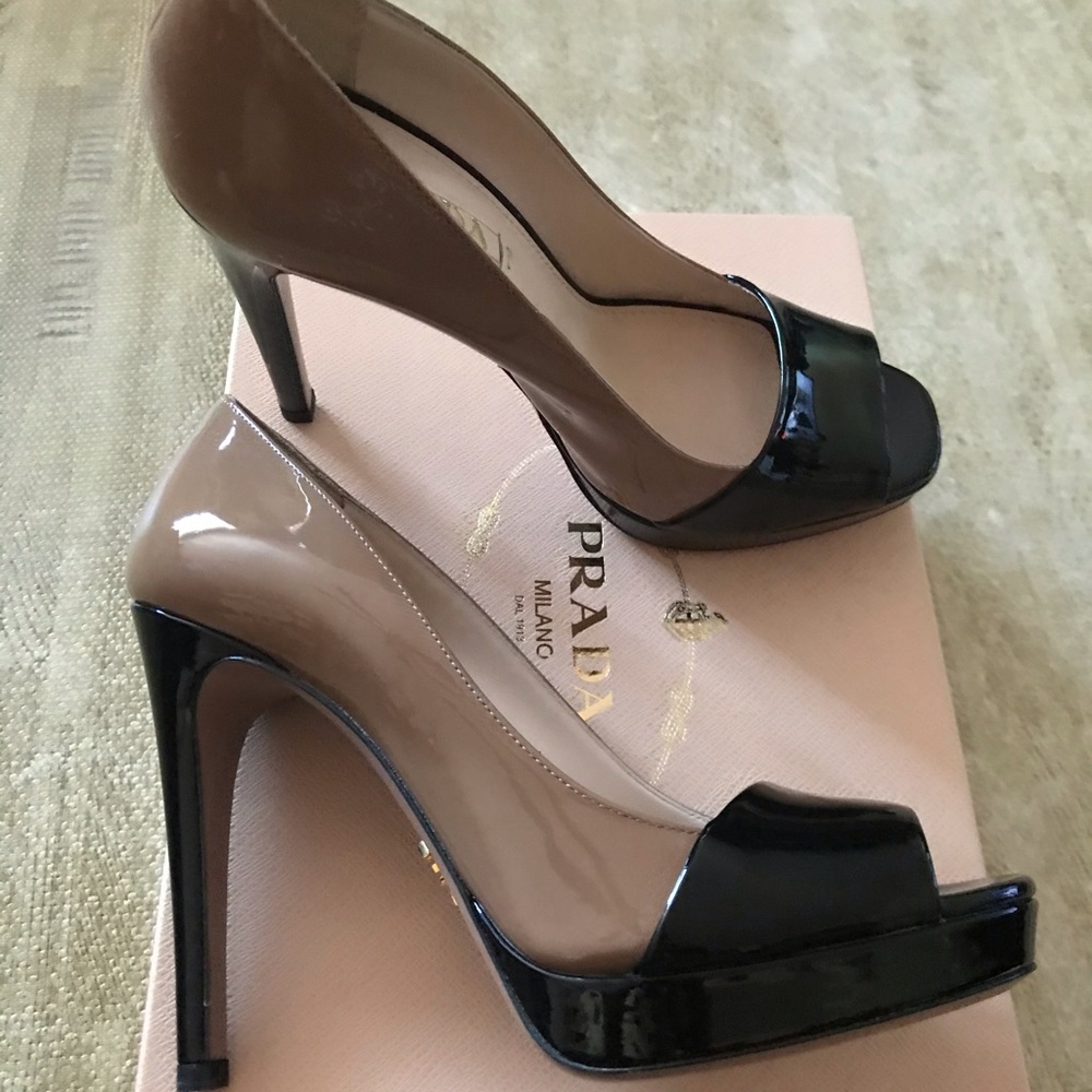 Prada Two Tone peek toes